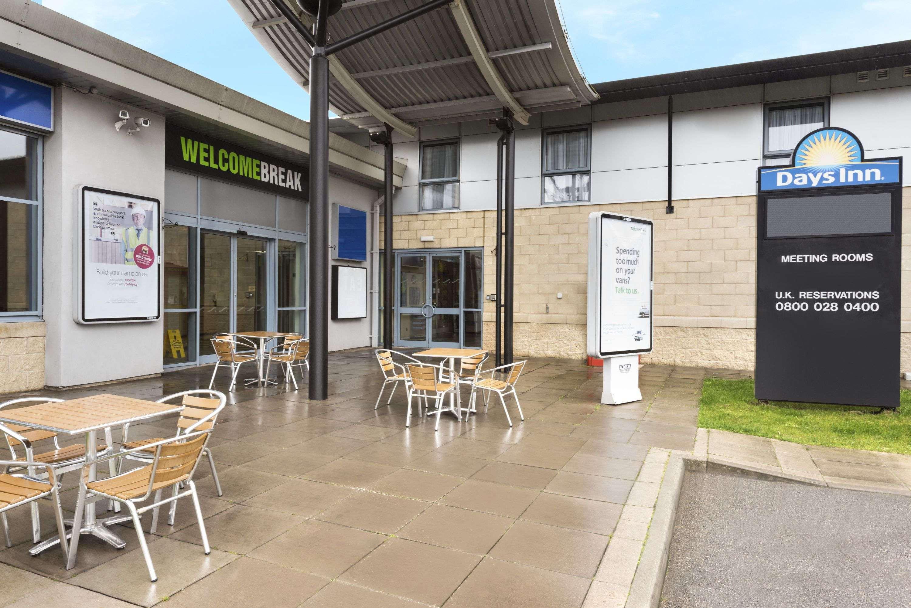Days Inn By Wyndham Donington Castle Donington Extérieur photo
